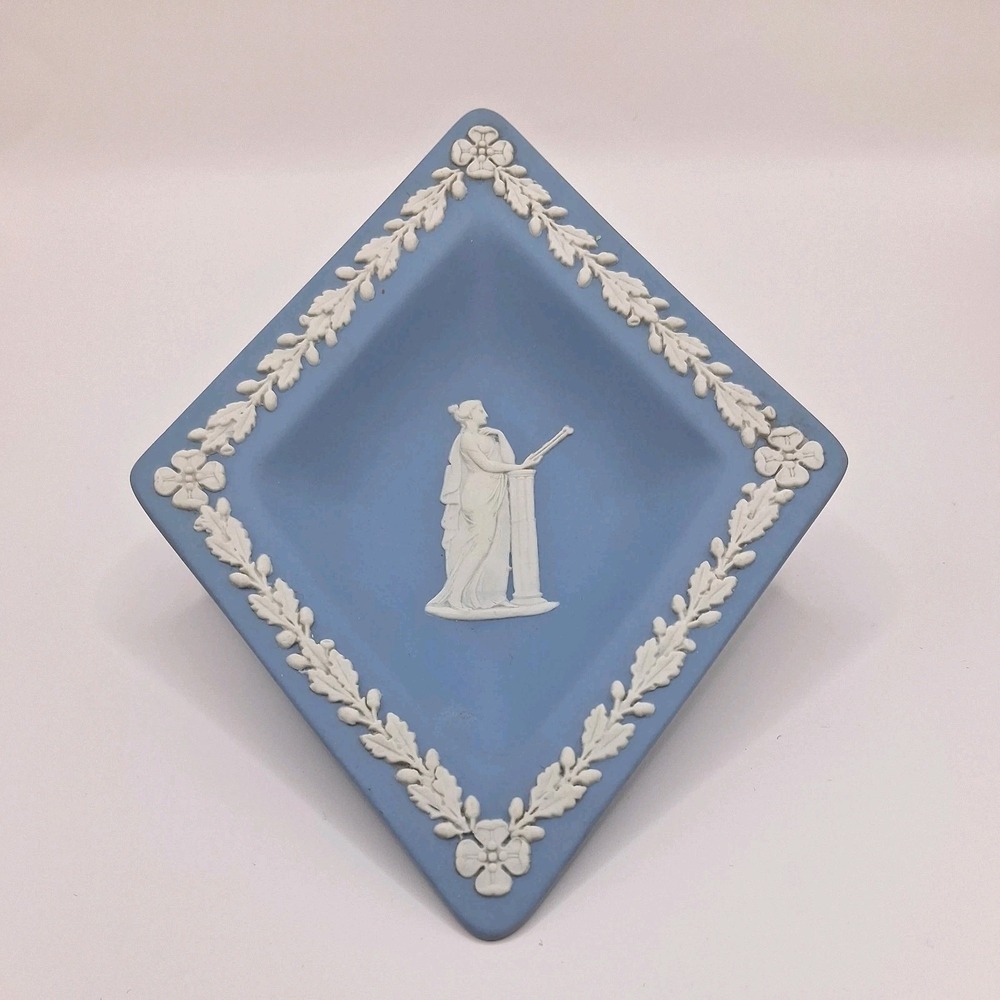 Vintage Wedgwood Jasperware Blue & White Diamond Trinket Dish